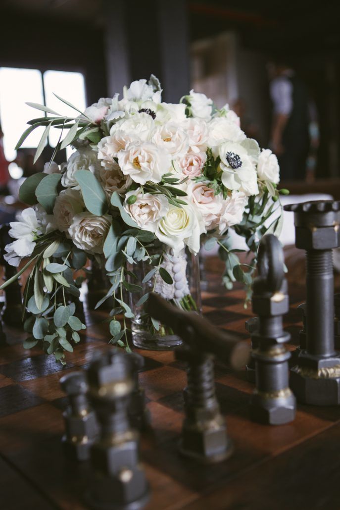 Christina & Derek Wedding - Bridal Bouquet - The Foundry LIC - Kevin Markland Photography