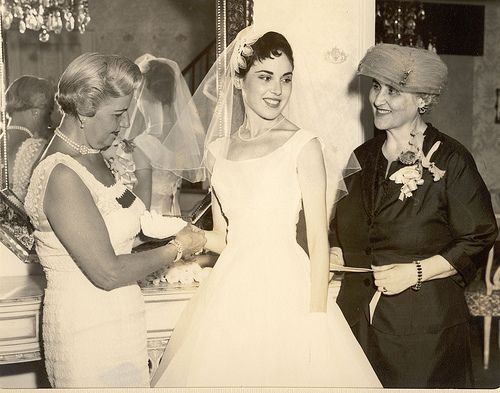vintage-mother-of-the-bride