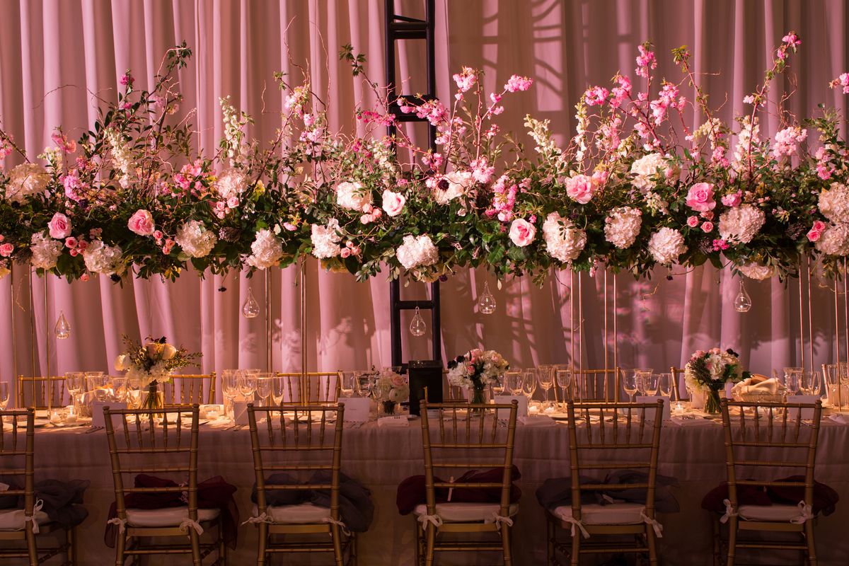 The Harlow Stand: Elevating Wedding Table Decor