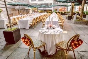Sweetheart-Seating-Bryant-Park-Grill