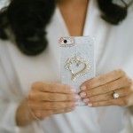 bridal iphone and sparkling diamond at mandarin oriental