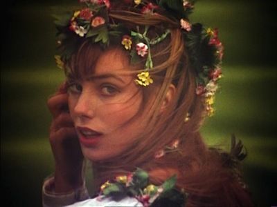 Jane Birkin / Wonderwall / Floral Moments on Film / via dailymotion.com