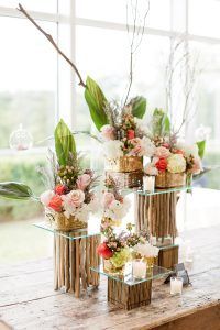 Low Centerpieces / Hannah & Tonni / The Garrison / Melissa Kruse Photography