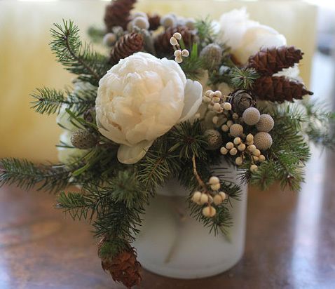 Christmas Holiday Centerpiece Arrangement with Peony, Spruce, Pine Cone and Berries - via Pinterest