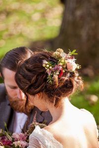 Floral Hairpiece via Rock My Wedding