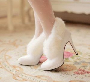 Fur Shoes via Zank You