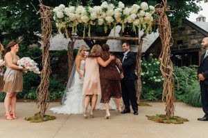 Stephanie & David - Hydrangea Greenery Ruscus Wisteria Chuppah - Blue Hill at Stone Barn - by Ryan Brenizer (11)