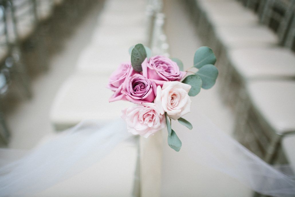 Cheryl & Lovin Wedding - Purple Blush Rose Seating Accents - Greentree Country Club - Photography by Caroline Yoon