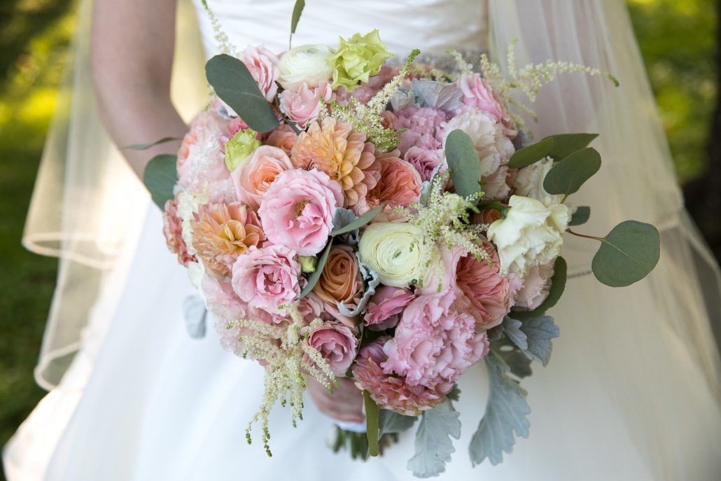 Kat and Ryan Wedding - New York Botanical Garden - Wedding Bouquet - Photography by Laurie Rhodes