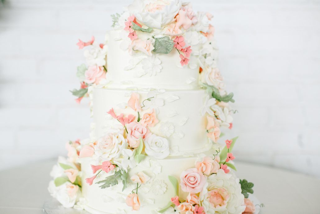 Mary & Galen Wedding - Cake by A White Cake - The Hudson Hotel NYC - Jacquelyne Pierson Weddings